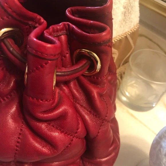 FURLA Shopper Handbag,Gorgeous Cherry Red, Dust bag, PRICE REDUCED! - Picture 4 of 10